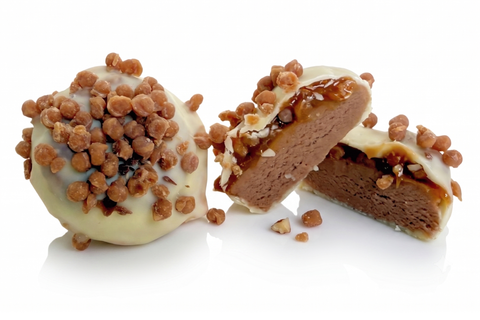 Curly Wurly White - 2 Piggy Bites