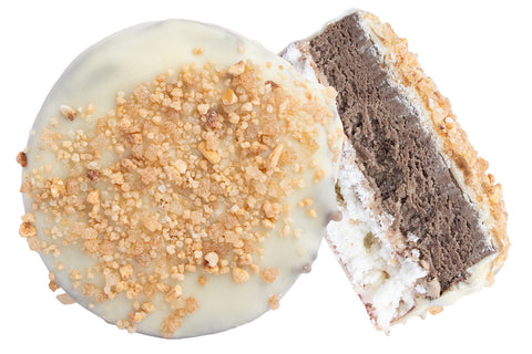 Hazelnootschuim Mokka Gebakje Wit