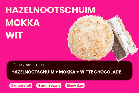 Hazelnootschuim Mokka Gebakje Wit